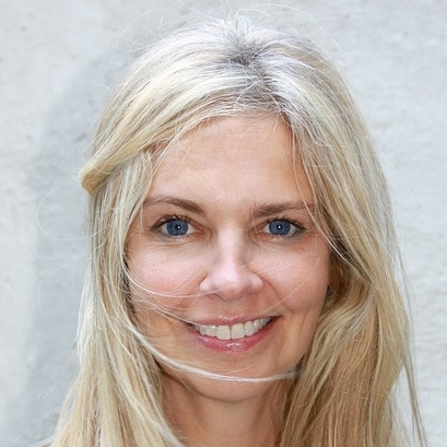 Zoe  Benjamin