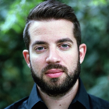 Henry  Connors