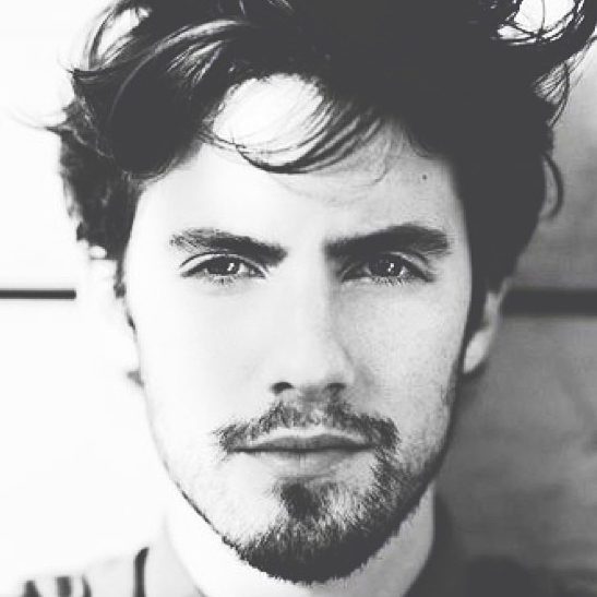 Nicholas  Reynolds