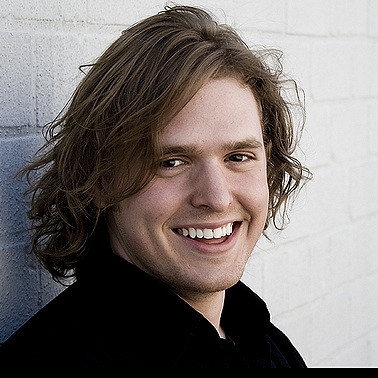 Tom Andrews