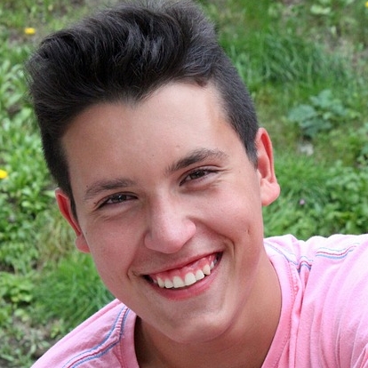 Simon Armstrong