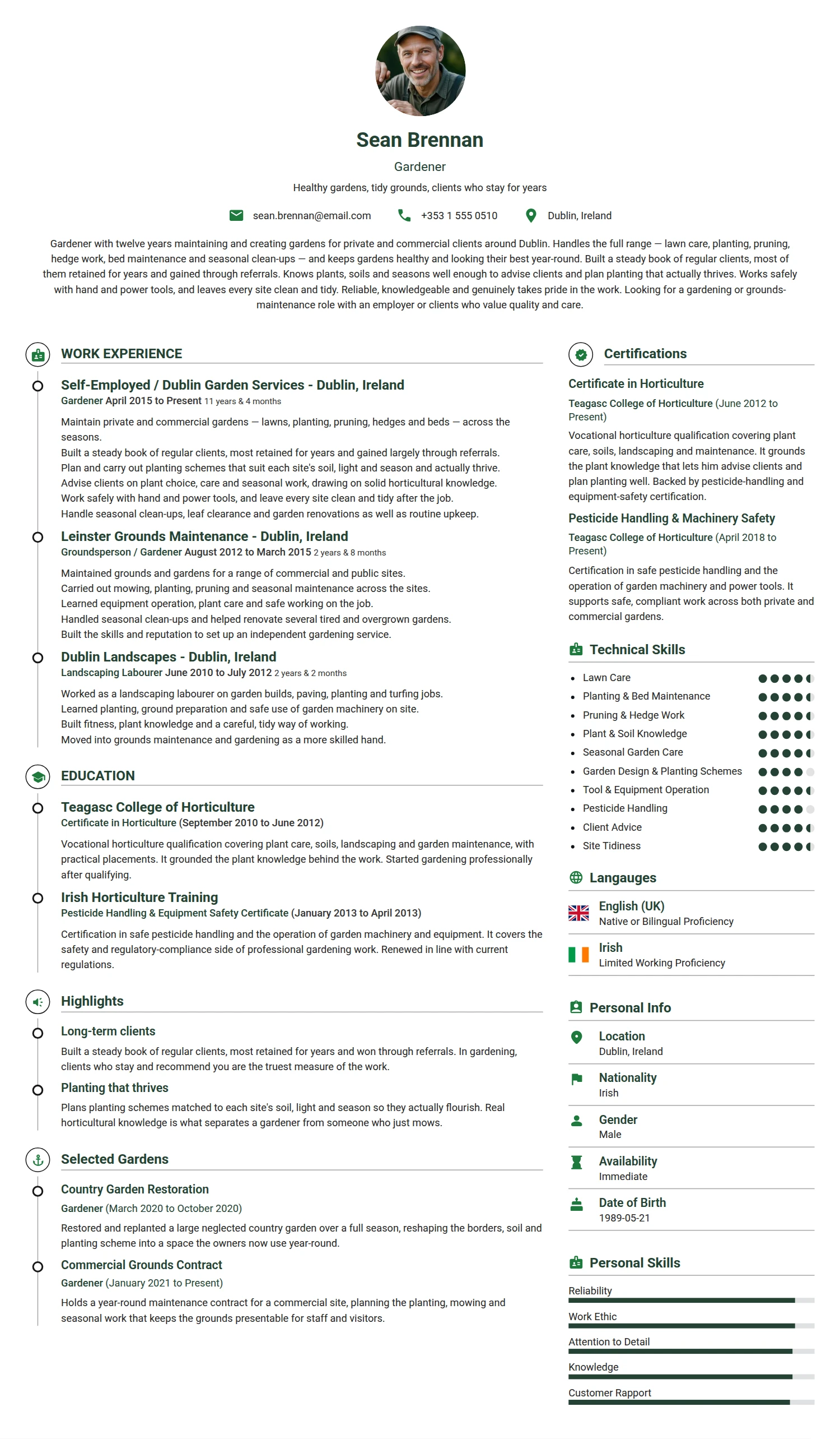 Gardener resume example — a professionally formatted Art/Creative/Design CV sample
