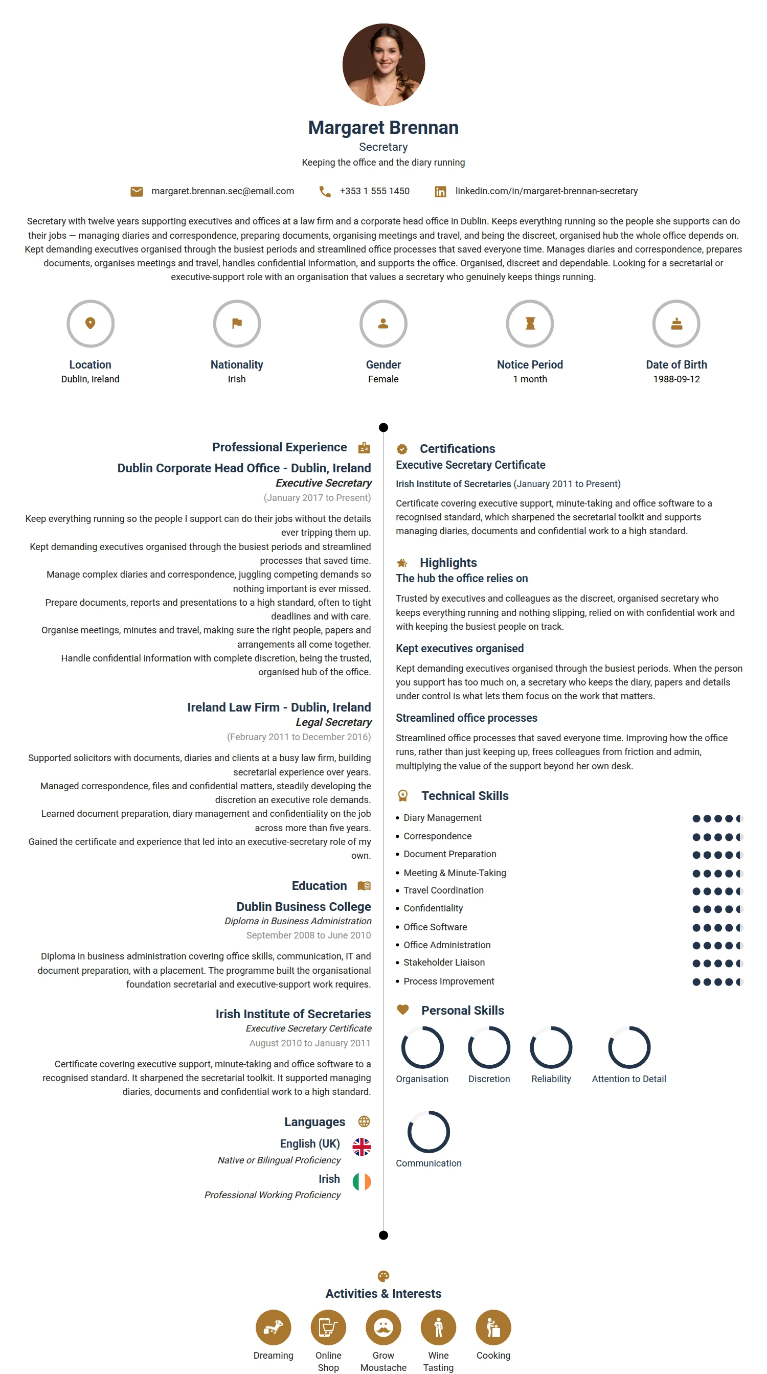 Secretary resume example — a professionally formatted Administration CV sample